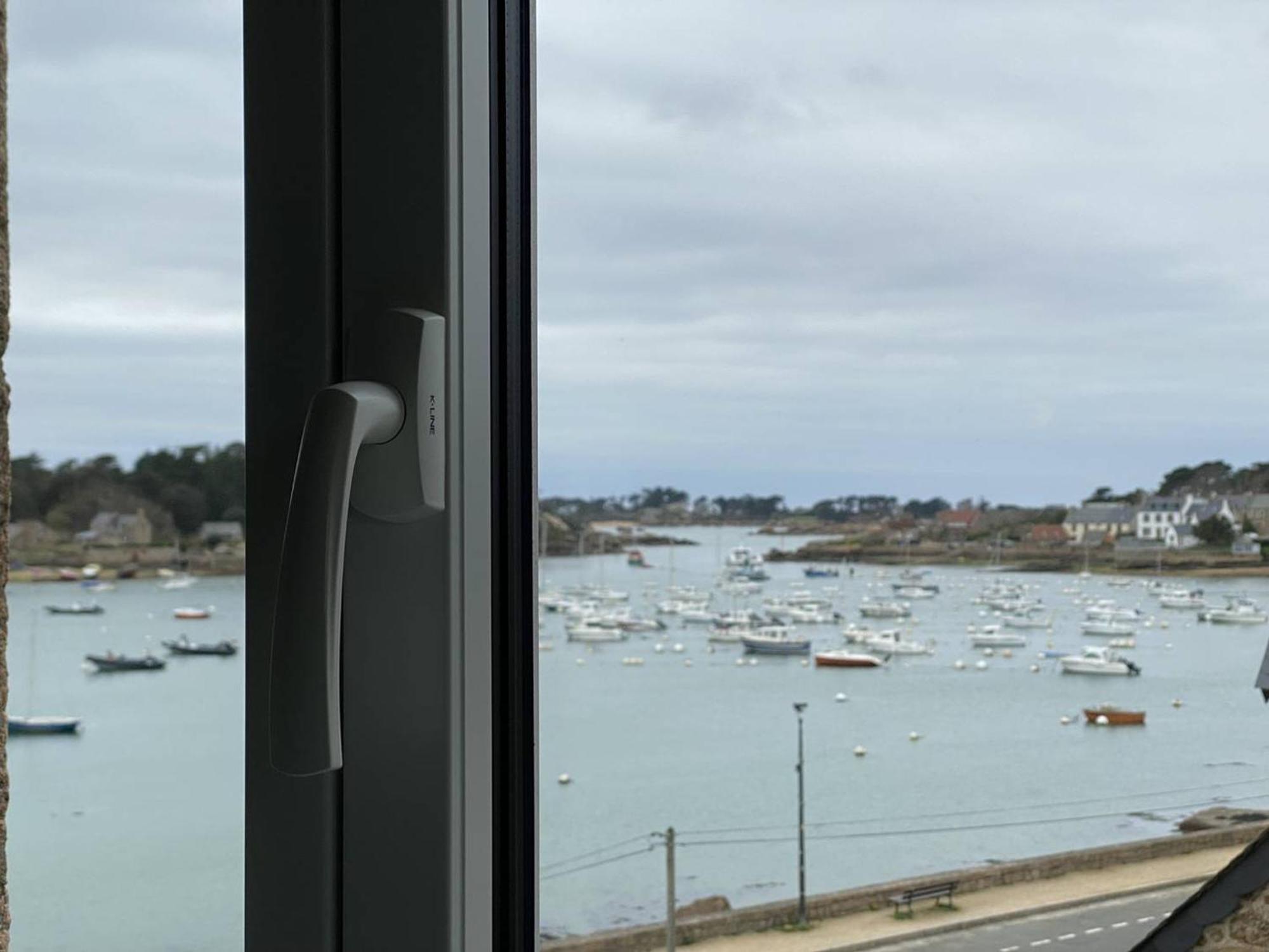 Perros-guirec, 2 Pièces, 4 Personnes - Fr-1-368-302 *
